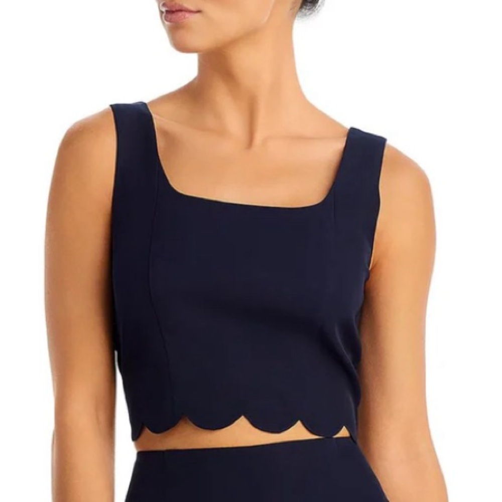 Aqua Womens Scalloped Hem Tank Cropped